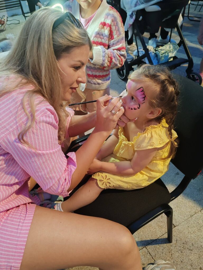 Мима